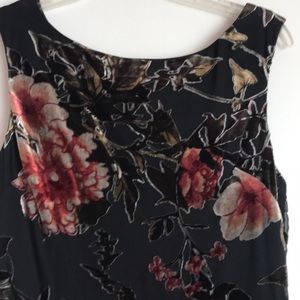 Betsy Johnson fit and flare velvet dress. US 8